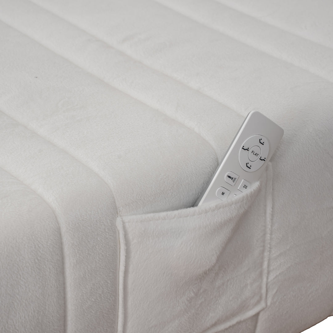 Form align remote control pocket with remote control