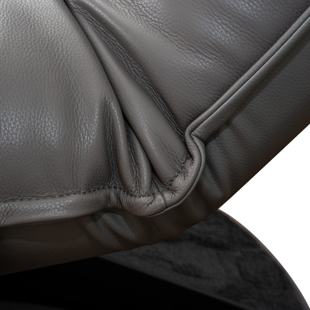 Close-up of a Pearl leather seat with stitching detail